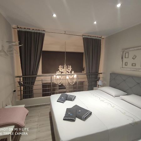 Kamares Suites Nea Kallikrateia Exterior foto