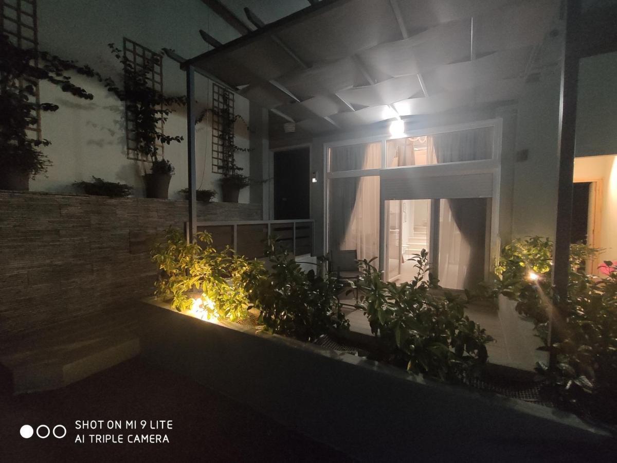 Kamares Suites Nea Kallikrateia Exterior foto