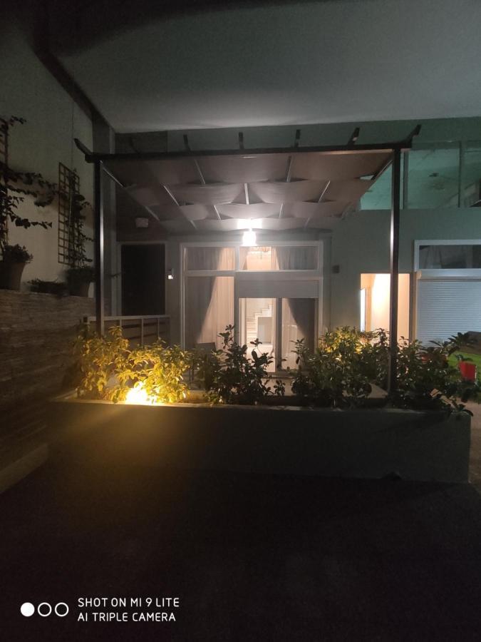 Kamares Suites Nea Kallikrateia Exterior foto